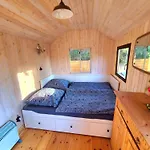 Bauwagen, Tiny House In Warnitz Am Oberuckersee *